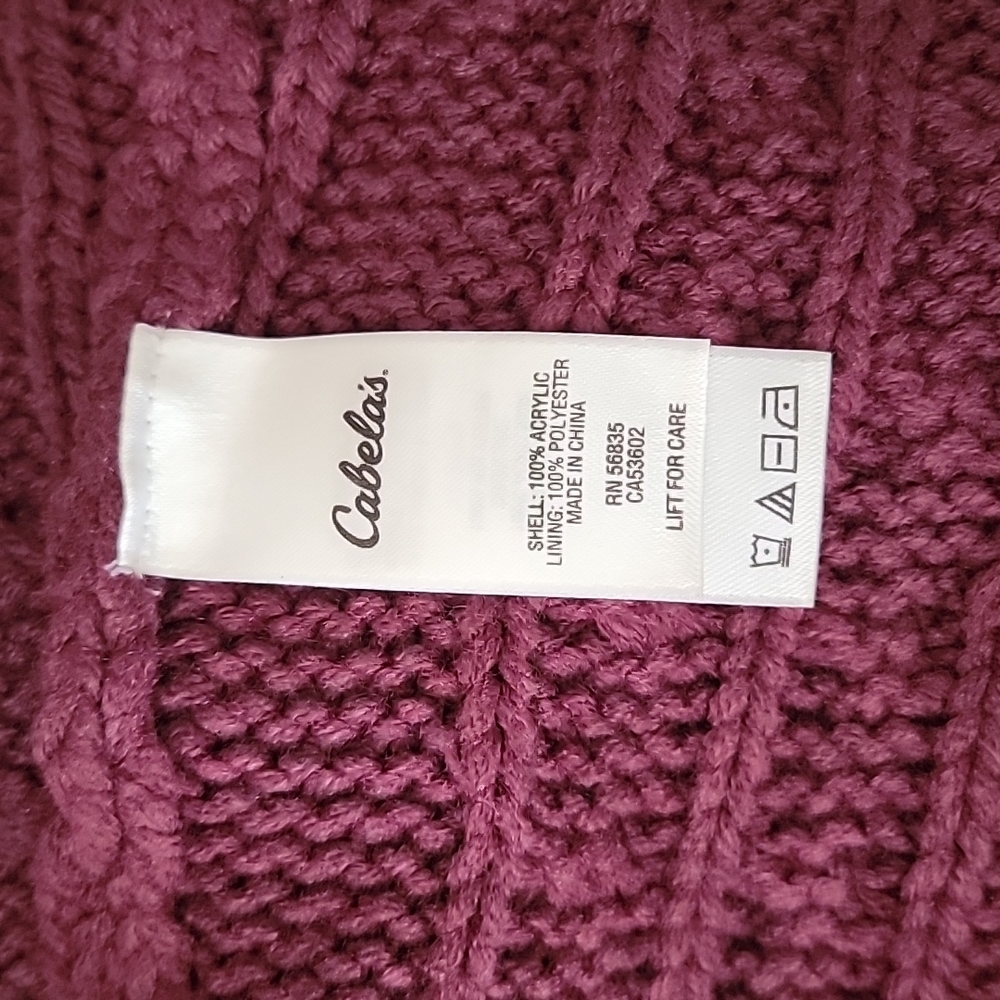 Cabelas Sweater - Picture 6 of 6